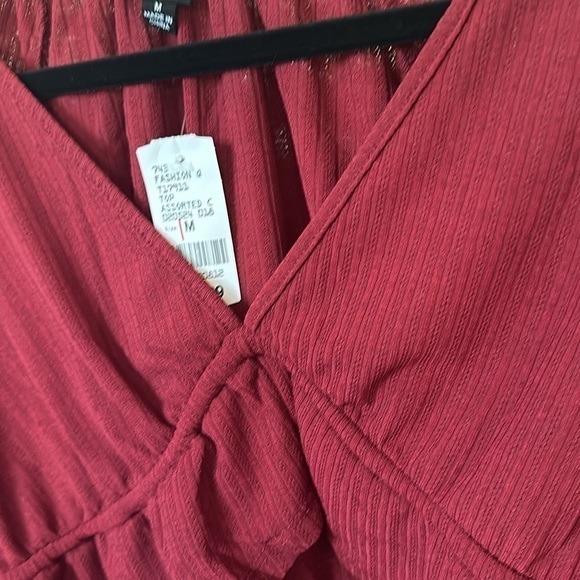 🟢Nwt I Joah maroon babydoll top - Picture 3 of 3